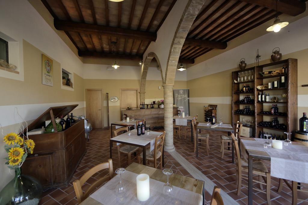 Agriturismo Bagnaia San Quirico d'Orcia Exterior photo